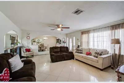 1421 Glenmore Forest Street, Houston, TX 77055 - Photo 10