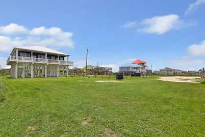 761 Bolivar Dunes Boulevard, Gilchrist, TX 77617 - Photo 8