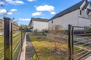 10937 Fire Creek Dr, Houston, TX 77043 - Photo 30