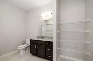2551 N Guadalupe St, Seguin, TX 78155 - Photo 10