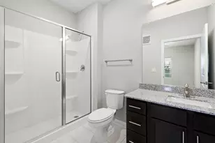 2551 N Guadalupe St, Seguin, TX 78155 - Photo 12