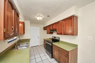 5322 Bulen Ave, Friendswood, TX 77546 - Photo 22