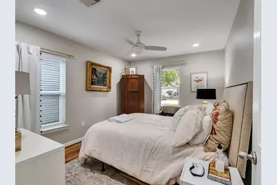 10309 Chesterfield Drive, Houston, TX 77051 - Photo 14