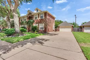 111 Water Oak Dr, League City, TX 77573 - Photo 22