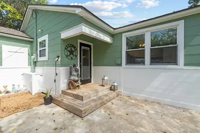 1403 N Avenue F, Freeport, TX 77541 - Photo 4
