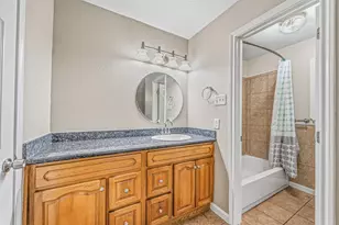 1318 55th St, Galveston, TX 77551 - Photo 26