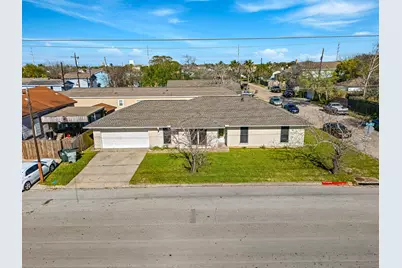 1318 55th Street, Galveston, TX 77551 - Photo 2