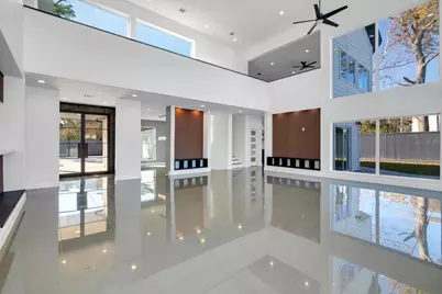 12564 Memorial Drive, Houston, TX 77024 - Photo 14