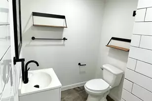 7303 Market St, Houston, TX 77020 - Photo 14