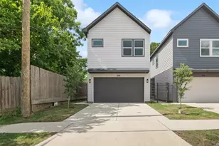 892 Paul Quinn St, Houston, TX 77091 - Photo 1