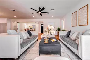 2731 Manila Ln, Houston, TX 77043 - Photo 20
