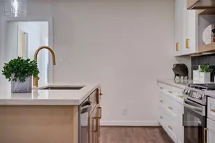 2731 Manila Ln, Houston, TX 77043 - Photo 12