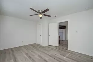 1051 W Little York Rd, Houston, TX 77091 - Photo 34