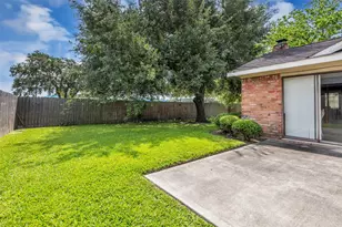 2421 Maxwell Ln, Deer Park, TX 77536 - Photo 24