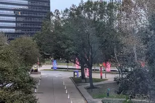 1901 Post Oak Blvd, Houston, TX 77056 - Photo 20