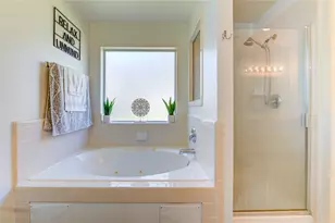 2531 Bay Hill Dr, Baytown, TX 77523 - Photo 18