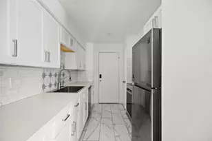 2409 Bering Dr, Houston, TX 77057 - Photo 4