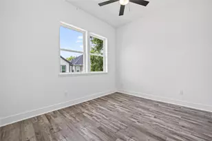 1928 Laverne St, Houston, TX 77080 - Photo 20