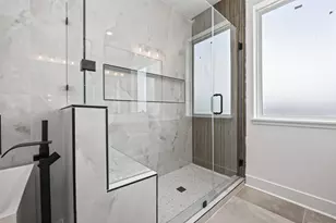 1928 Laverne St, Houston, TX 77080 - Photo 38