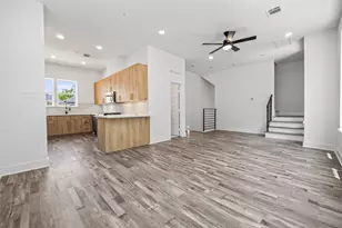 1928 Laverne St, Houston, TX 77080 - Photo 8
