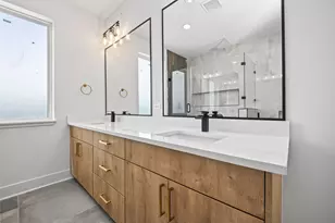 1928 Laverne St, Houston, TX 77080 - Photo 36