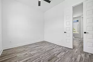 1928 Laverne St, Houston, TX 77080 - Photo 22