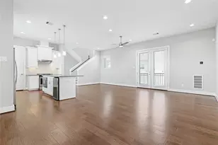 1222 Upton St, Houston, TX 77020 - Photo 12