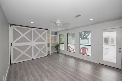 435 3rd Street, Dickinson, TX 77539 - Photo 24