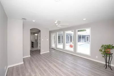 435 3rd Street, Dickinson, TX 77539 - Photo 14