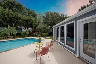 435 3rd St, Dickinson, TX 77539 - Photo 30