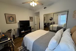 2011 Spenwick Dr, Houston, TX 77055 - Photo 16