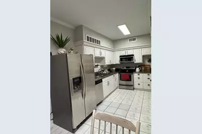 2011 Spenwick Drive #511, Houston, TX 77055 - Photo 8