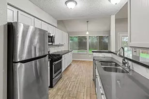 24103 Spring Sunset Dr, Spring, TX 77373 - Photo 4