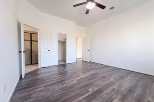 5923 Carnaby Ln, Rosenberg, TX 77471 - Photo 4