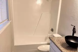 3730 Thistlemont Dr, Houston, TX 77042 - Photo 4