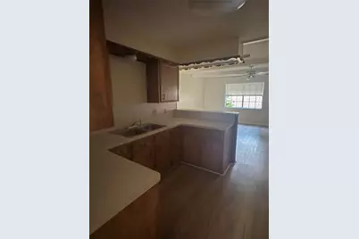 112 Birch Street, Lake Jackson, TX 77566 - Photo 6