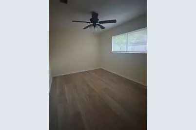 112 Birch Street, Lake Jackson, TX 77566 - Photo 10