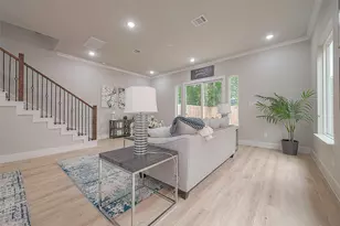 3835 Mainer St, Houston, TX 77021 - Photo 2