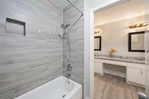 5942 Caruso Forest Dr, Houston, TX 77088 - Photo 18