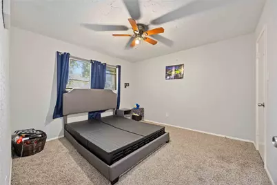 5942 Caruso Forest Drive, Houston, TX 77088 - Photo 14