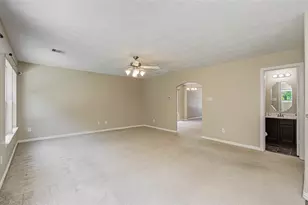 3414 Hunter's Canyon, Baytown, TX 77521 - Photo 14