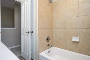 3414 Hunter's Canyon, Baytown, TX 77521 - Photo 42