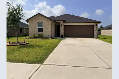 9834 Palm Royal Drive, Baytown, TX 77521 - Photo 2