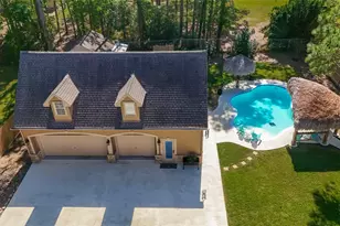 1005 Lewis, Kemah, TX 77565 - Photo 40