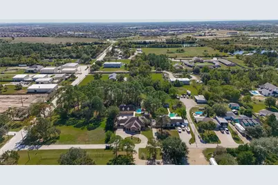 1005 Lewis, Kemah, TX 77565 - Photo 44
