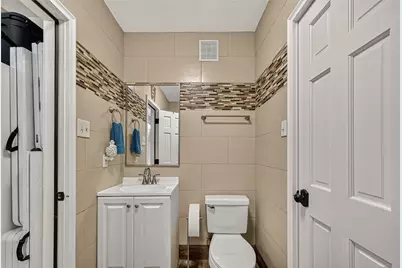 1005 Lewis, Kemah, TX 77565 - Photo 38