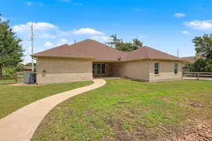 3903 Bravo Ct, Bryan, TX 77808 - Photo 30
