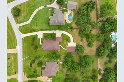 3903 Bravo Court, Bryan, TX 77808 - Photo 32