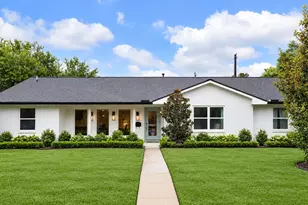 2503 Stoney Brook Dr, Houston, TX 77063 - Photo 1