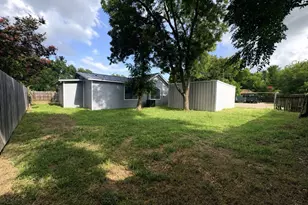 800 N Fannin Ave, Cameron, TX 76520 - Photo 18
